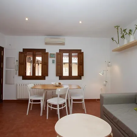 Apartment Inside La Corrala